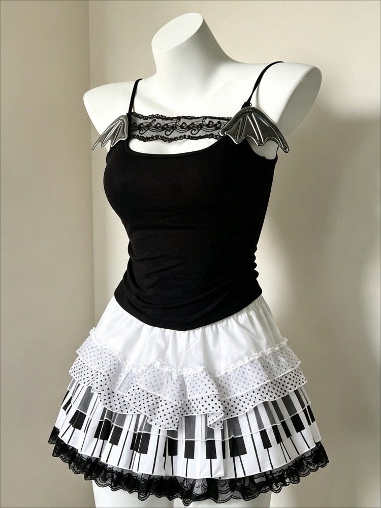 Cami Top Lace - ชุดเซ็ตสองชิ้นสไตล์เรโทรยุค 2000 ฮาราจูกุสำหรับผู้หญิง เสื้อสายเดี่ยวลูกไม้ไม่มีแขน ลายพิมพ์เปียโน พร้อมกระโปรงมินิสเกิร์ตระบายชั้นๆ